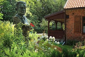 45 lat temu otwarto muzeum Konstantego Ildefonsa Gałczyńskiego w leśniczówce Prani-54383