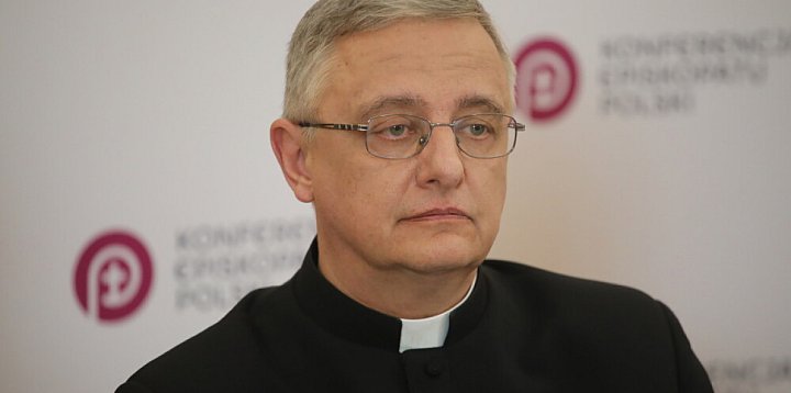 Ks. prof. Tomasik: decyzje MEN w sprawie lekcji religii-54378