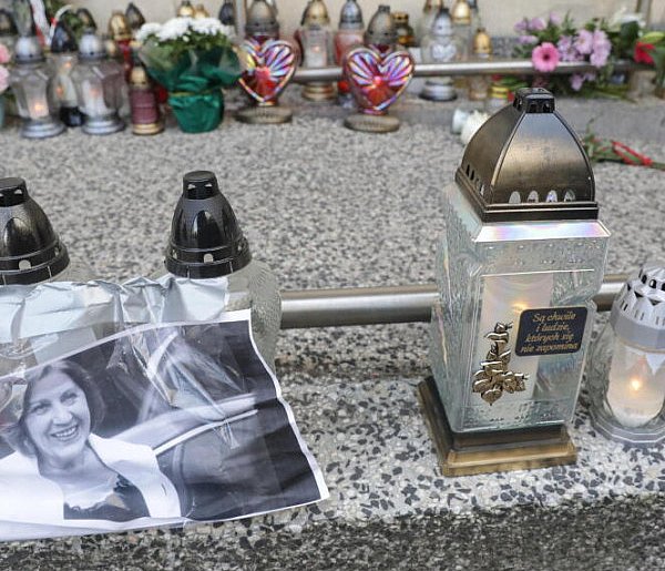 Biegli: sekcja zwłok Barbary Skrzypek nie dowodzi, aby do jej śmierci doszło wskut-54535