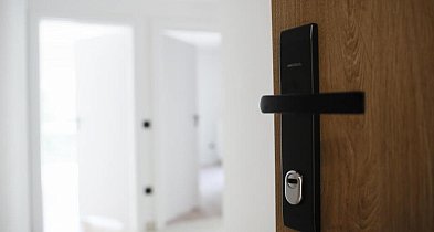 W czerwcu sprzedaż nowych mieszkań spadła o 8,7 proc. wobec maja; ceny bez zmian-54571
