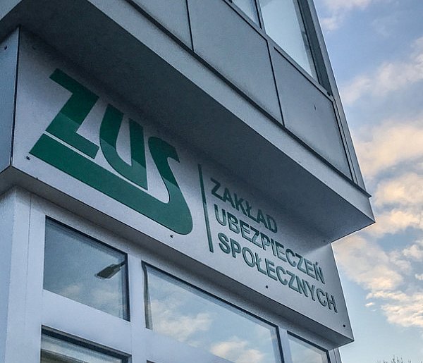 Wakacje składkowe biją rekordy. Nowe dane z ZUS-55011