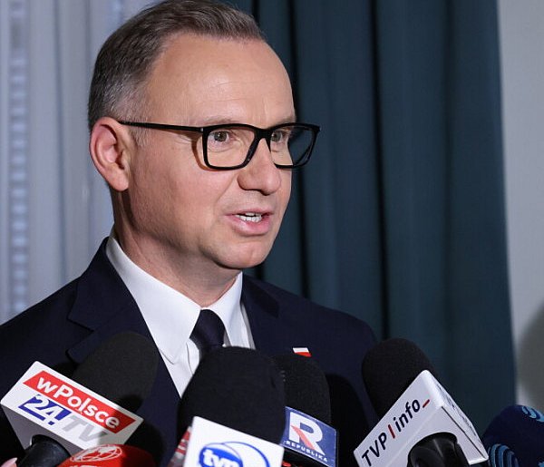 Prezydent o wystawie „Nasi chłopcy”: to moralna prowokacja-55137
