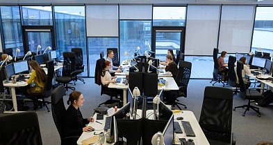 Rusza nabór do pilotażu skróconego czasu pracy; firmy mogą otrzymać do miliona zło-56680