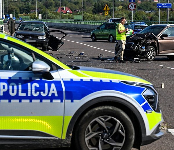 KGP: 41 ofiar śmiertelnych wypadków drogowych w sierpniowy długi weekend-56806