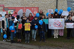 Fotorelacja: Konferencja prasowa przy mobilnych płucach w Łazach-1584