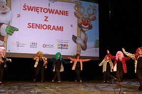 Fotorelacja: Świętowanie z Seniorami w MOK Zawiercie-1600