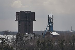 Pięcioletnie urlopy i nawet 170 tys. zł odprawy. Zmiany dla dużej grupy-58057