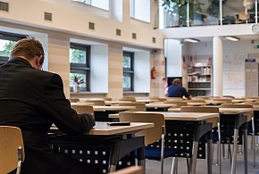 Zmiany w przepisach o wynagrodzeniach. Zapłacą za gotowość do pracy-60496