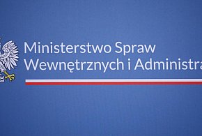 11 listopada w Warszawie zakaz noszenia broni wprowadził szef MSWiA-60619