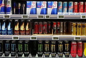 Popularne napoje pójdą ostro w górę. Rząd szykuje podwyżkę VAT-61971