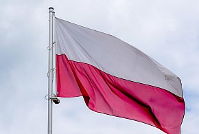 Godło i flaga mogą wyglądać inaczej. Ruszyły prace nad symbolami państwowymi-62852