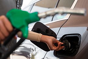 Zaskoczenie na stacjach paliw. Kierowcy nie tego się spodziewali-63387