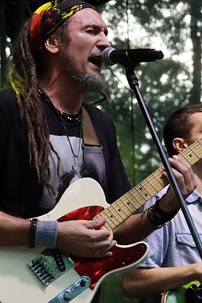 Fotorelacja I: Żywa Scena Zawiercie – Festiwal Reggae. Koncert zespołu KOŁTUN!-1465