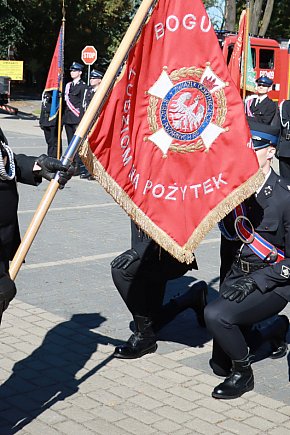 Fotorelacja I: Uroczystość NADANIA SZTANDARU i 50-lecie Zarządu Miejskiego ZOSP RP w Zawierciu-1486