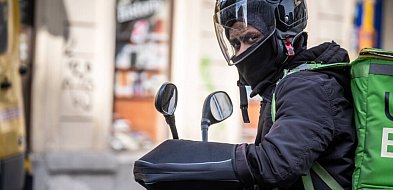 Pracodawcy RP: cudzoziemcy wykonują prace, których nie chcą Polacy-59922