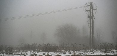 Najbliższa noc z mgłą i opadami deszczu, lokalnie gołoledź-61680