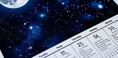 Runy jako kompas w codziennym chaosie - jak starożytne znaki pomagają nam odnaleźć