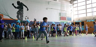 Fotorelacja I: Niebieskie Igrzyska zorganizowane przez SP4 w Zawierciu