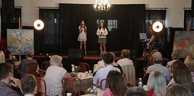 Fotorelacja: Koncert Nie tylko dla Mam w Pałacyku nad Wartą w Zawierciu Kromołowie