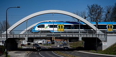 Więcej pojazdów Kolei Śląskich wjedzie do Czech-59376