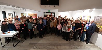 Fotorelacja: Wernisaż wystawy „Artyści na 110” w Zawierciu-62409