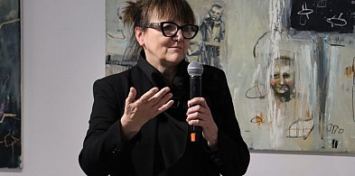 „Wszystko” Małgorzaty Lazarek w Zawierciu. Sztuka, która opowiada więcej niż słowa