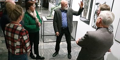 Fotorelacja Wernisaż MIĘDZY LINIĄ A FORMĄ MOK Zawiercie-61211