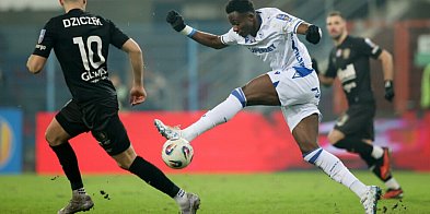 Piłkarski PP: awans do ćwierćfinału faworytów oraz... trzecioligowca-61878