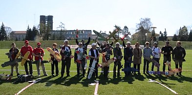 Podniebne emocje nad Zawierciem. VII „Bitwa Powietrzna”