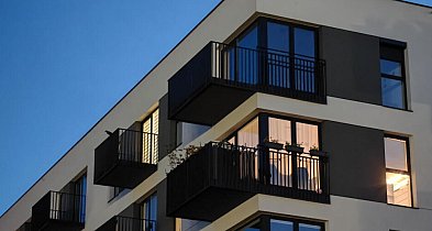 Raport: z pośrednictwa platformy Airbnb w Polsce w 2024 r. skorzystało 1,8 mln goś-59311