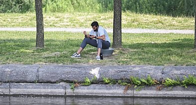 Tygodniowy detoks od mediów społecznościowych zmniejsza objawy depresji o 25 proc.-61689