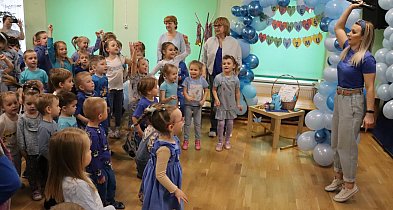 Fotorelacja: NIEBIESKIE IGRZYSKA w Przedszkolu Integracyjnym nr 3 w Zawierciu