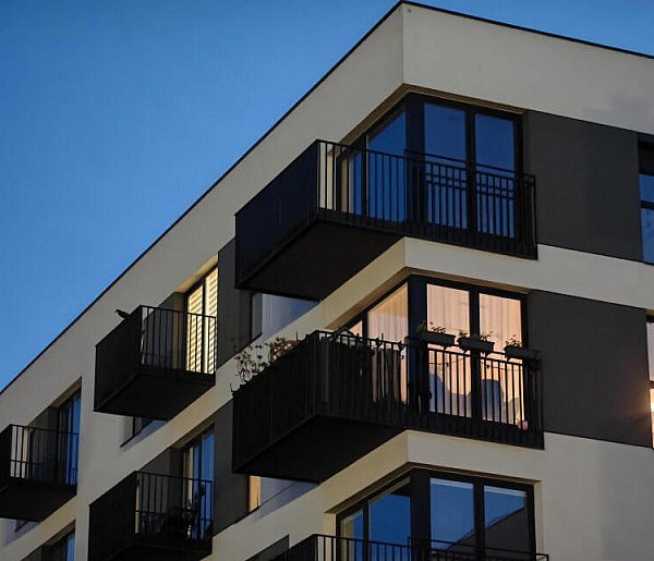 Raport: z pośrednictwa platformy Airbnb w Polsce w 2024 - 59311