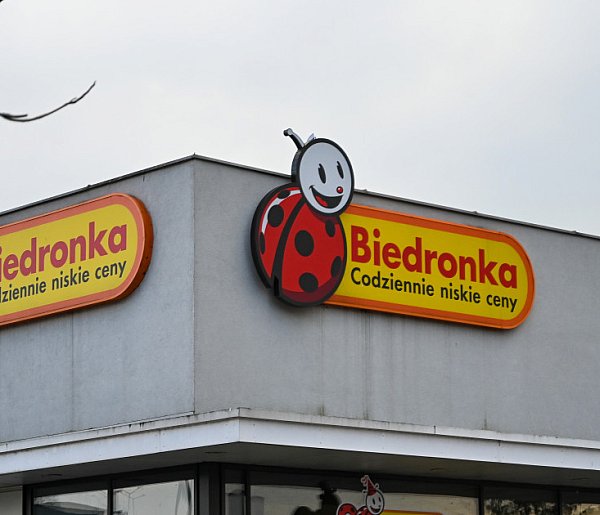 Nowe rozwiązanie w popularnej sieci. Ma ułatwić codzienne zakupy-59484