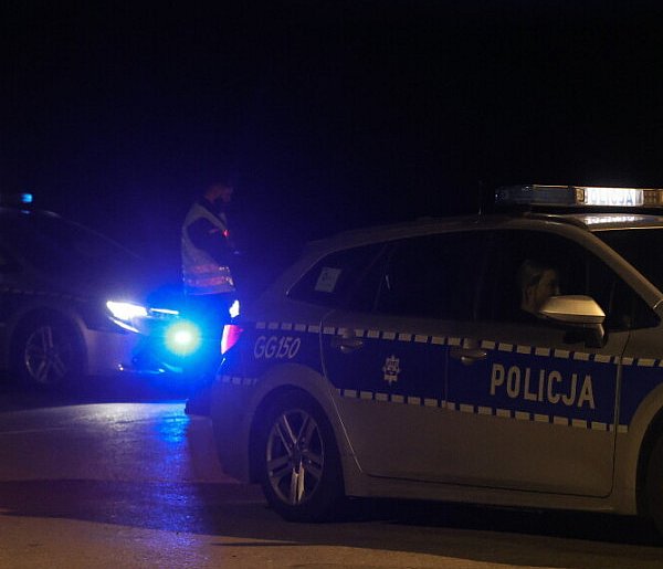 Wielkopolskie: pięć osób zatrzymanych po strzelaninie w pow. gostyńskim-60432