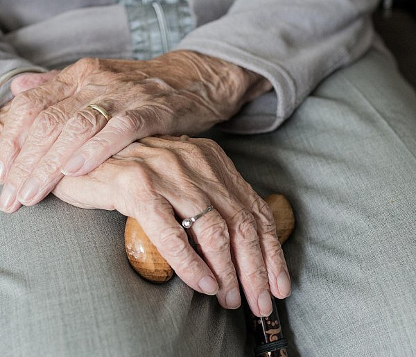 Te osoby dostaną dwie emerytury w grudniu. ZUS przesuwa przelewy-61420