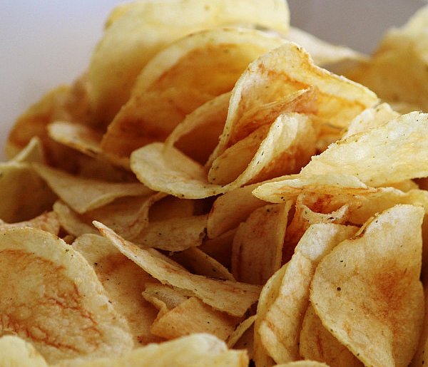 Podatek tłuszczowy uderzy w przekąski? Posłowie pokazują projekt-62207