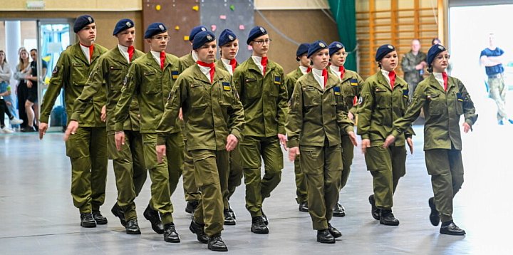 MSWiA wydało zgodę na 239 oddziałów klas mundurowych; s-58437