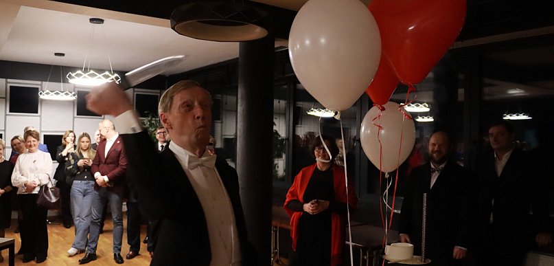 Fotorelacja III: Koncert Jubileuszowy Macieja Niesiołowskiego w MOK Zawiercie