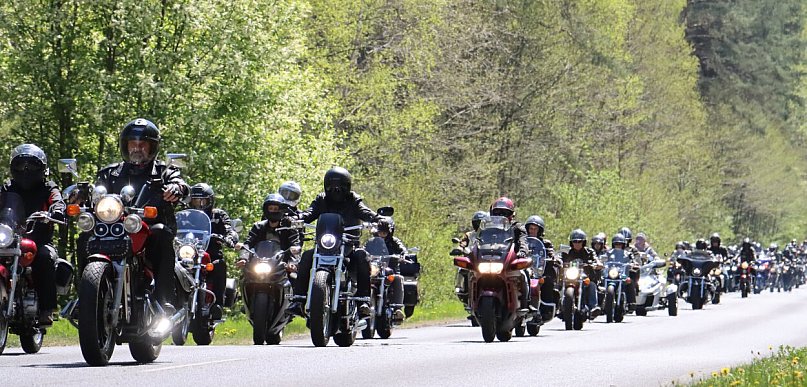 Fotorelacja II: IV Motopiknik w Łazach - z trasy!