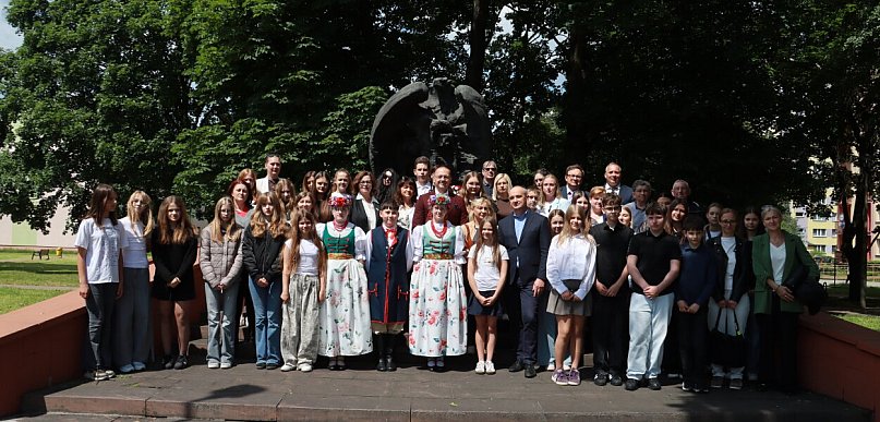 Fotorelacja Zawiercie: Dzień Pamięci Ofiar Niemieckich Nazistowskich Obozów