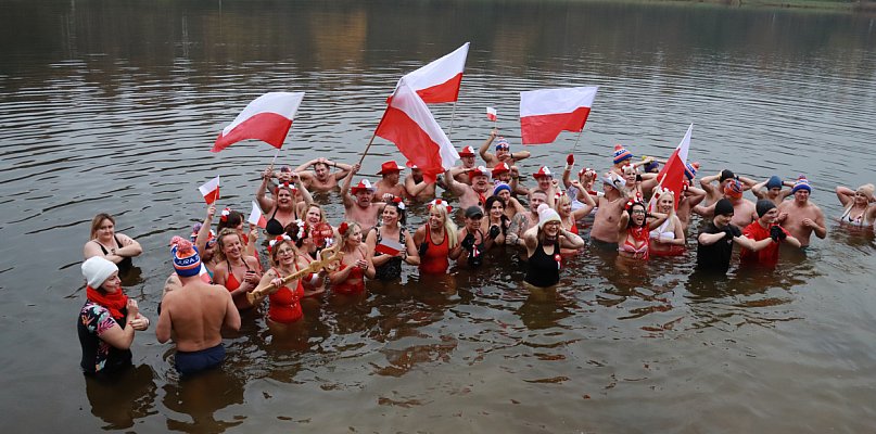 Fotorelacja: Święto Niepodległości z JURAJSKIMI MORSAMI i MORSAMI NA JURZE - 60773