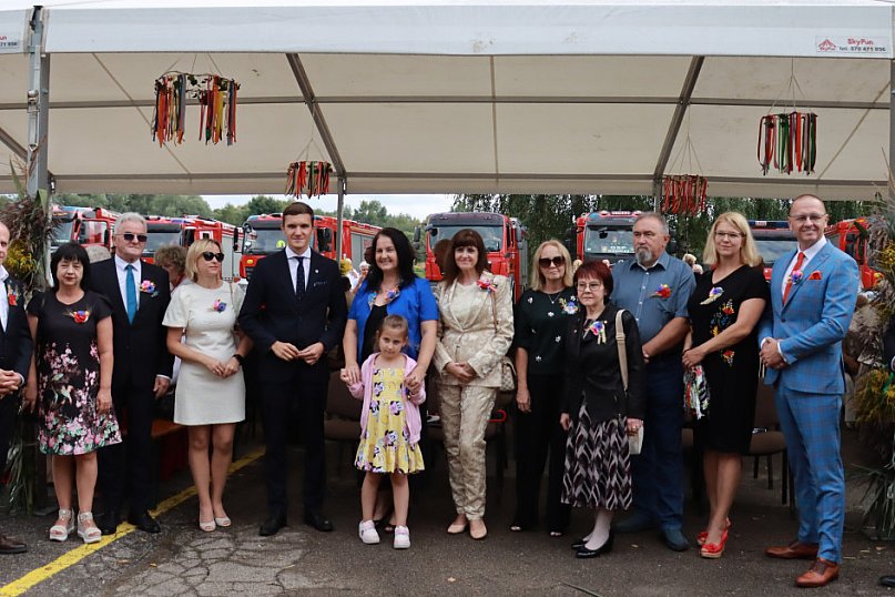 Fotorelacja I: XXVI Dożynki Powiatowo -Gminne w Łazach