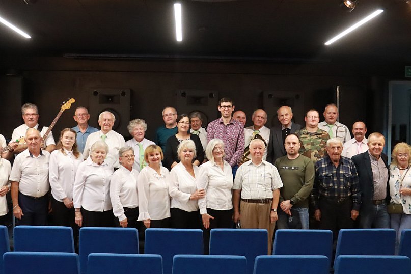 Fotorelacja: Koncert Piosenki z okresu II Wojny Światowej Senior Band MOK Zawiercie