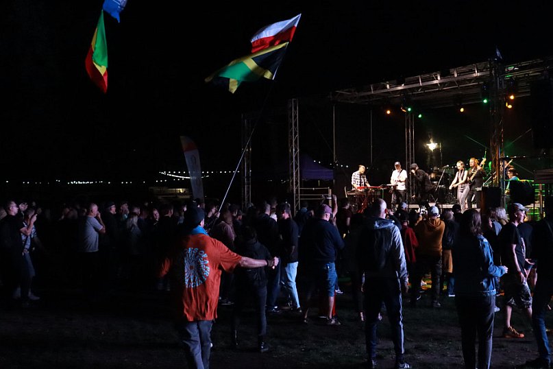 Fotorelacja IV: Żywa Scena Zawiercie – Festiwal Reggae. Koncert zespołu BAKSHISH