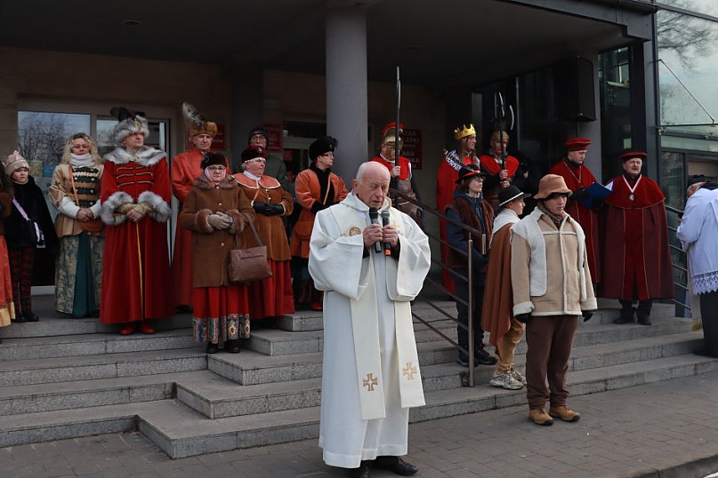 Fotorelacja: Orszak Trzech Króli w Zawierciu